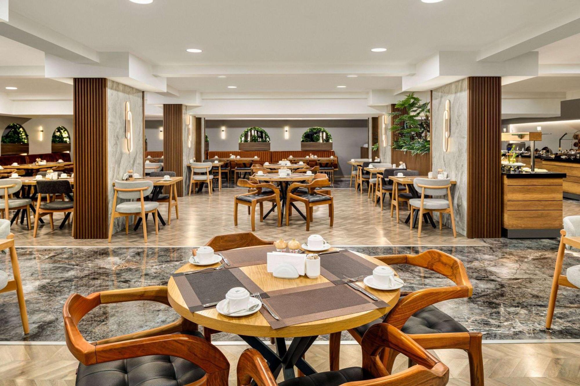 Ramada By Wyndham Dalaman Exterior foto